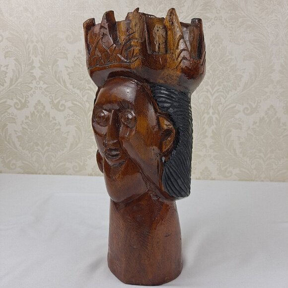 Vintage Hand Carved Wooden Sculpture Man King Wearing Crown Free Standing Heavy - Picture 4 of 11